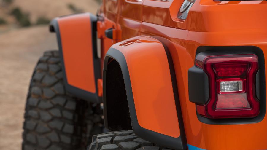 Детали экстерьера Jeep Sandstorm Concept (JL) 2018 года  (фото 30 из 50)